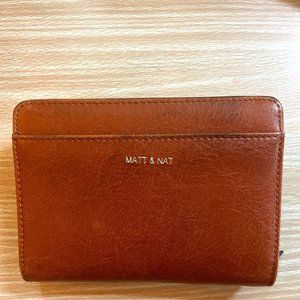Matt & Nat Brown Zipper Wallet